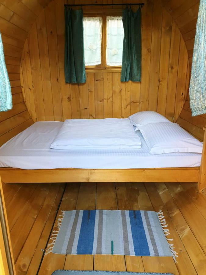 Zozo Hostel Braşov Eksteriør billede